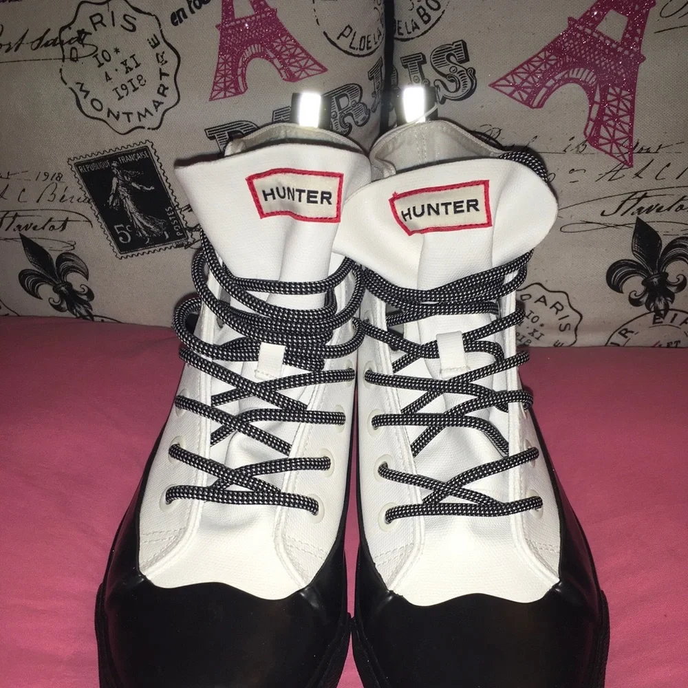Hunter woman boots/sneakers white